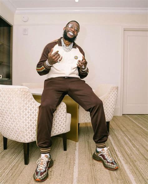 gucci rhyton outfit